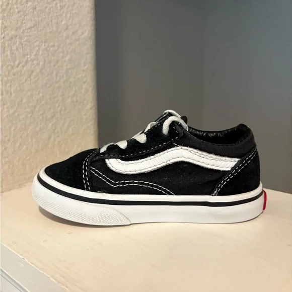 Vans Old Skool Black/True White Suede/Canvas Sneakers 721356 Toddler Side US 6T - Picture 4 of 9